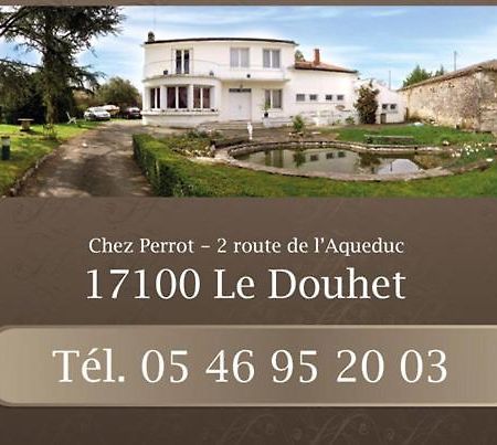 Gite De L'Aqueduc Le Douhet Exteriér fotografie